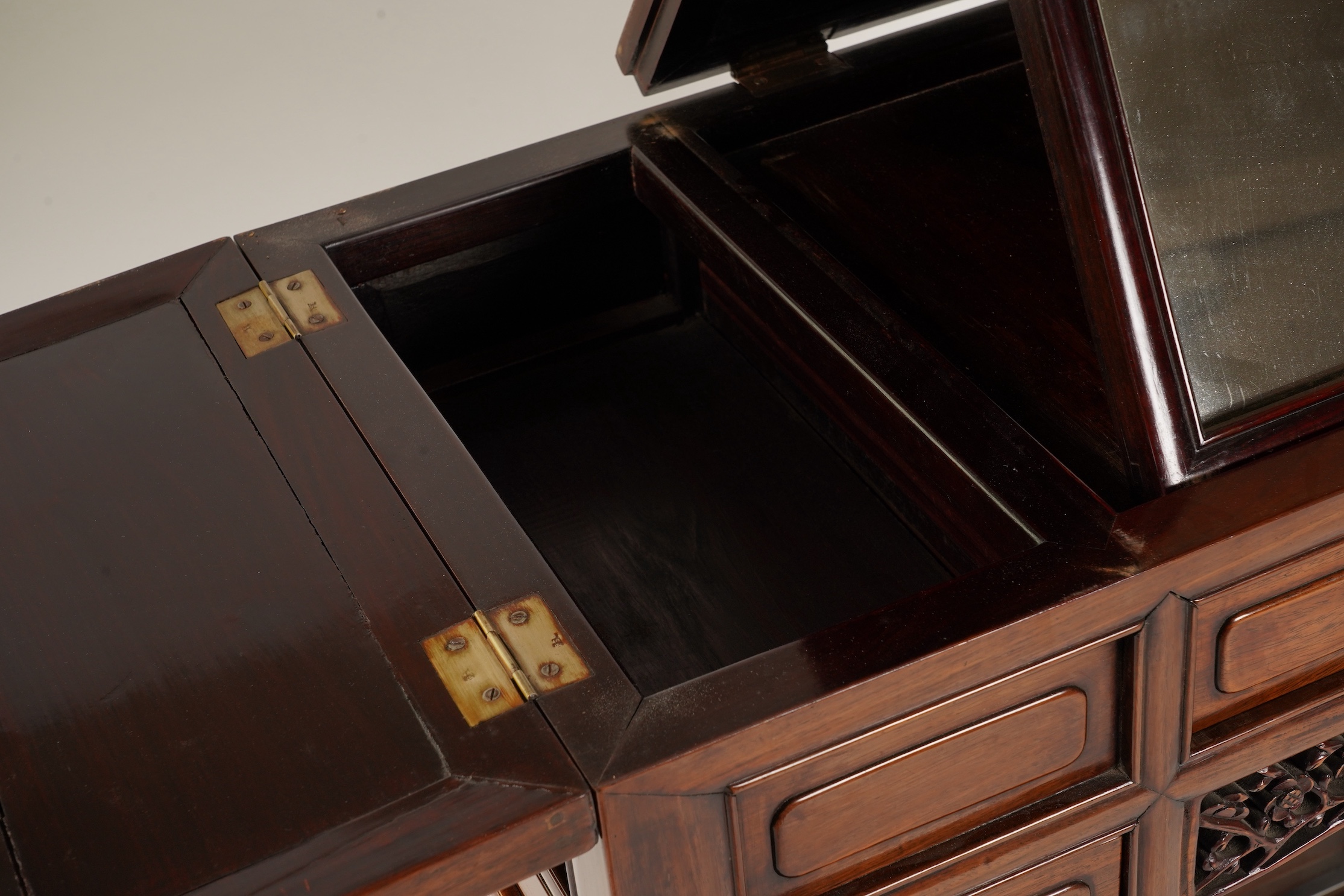 A Chinese hongmu dressing table, 19th century